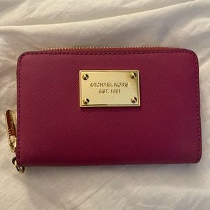 Michael Kors Zip Mini Wallet
